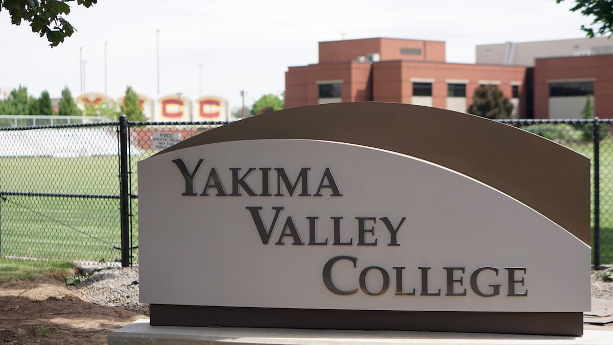 yakima valley college metal cutout monument sign eagle signs 2